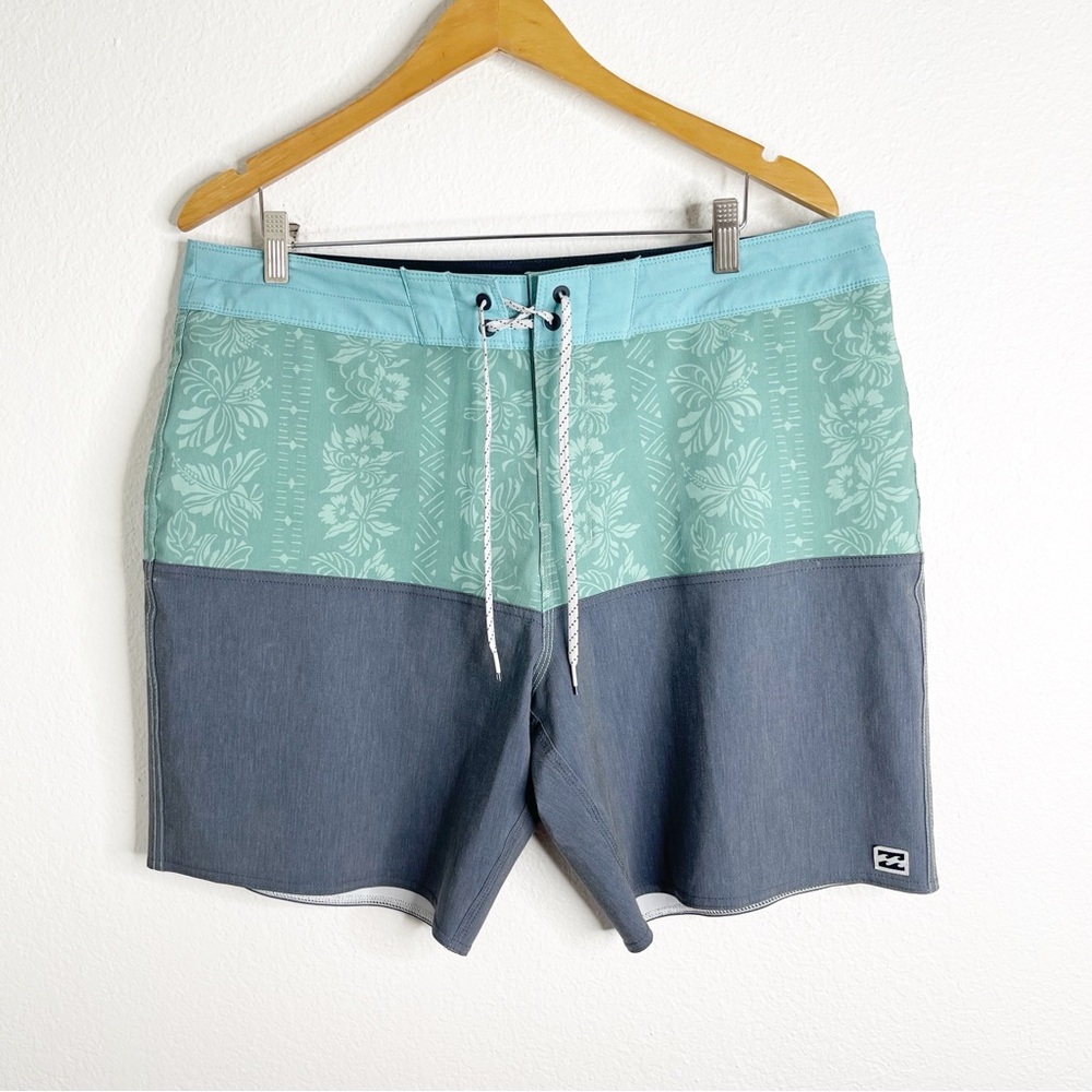Billabong‎ Swim Trunks Color Block Shorts Size 36